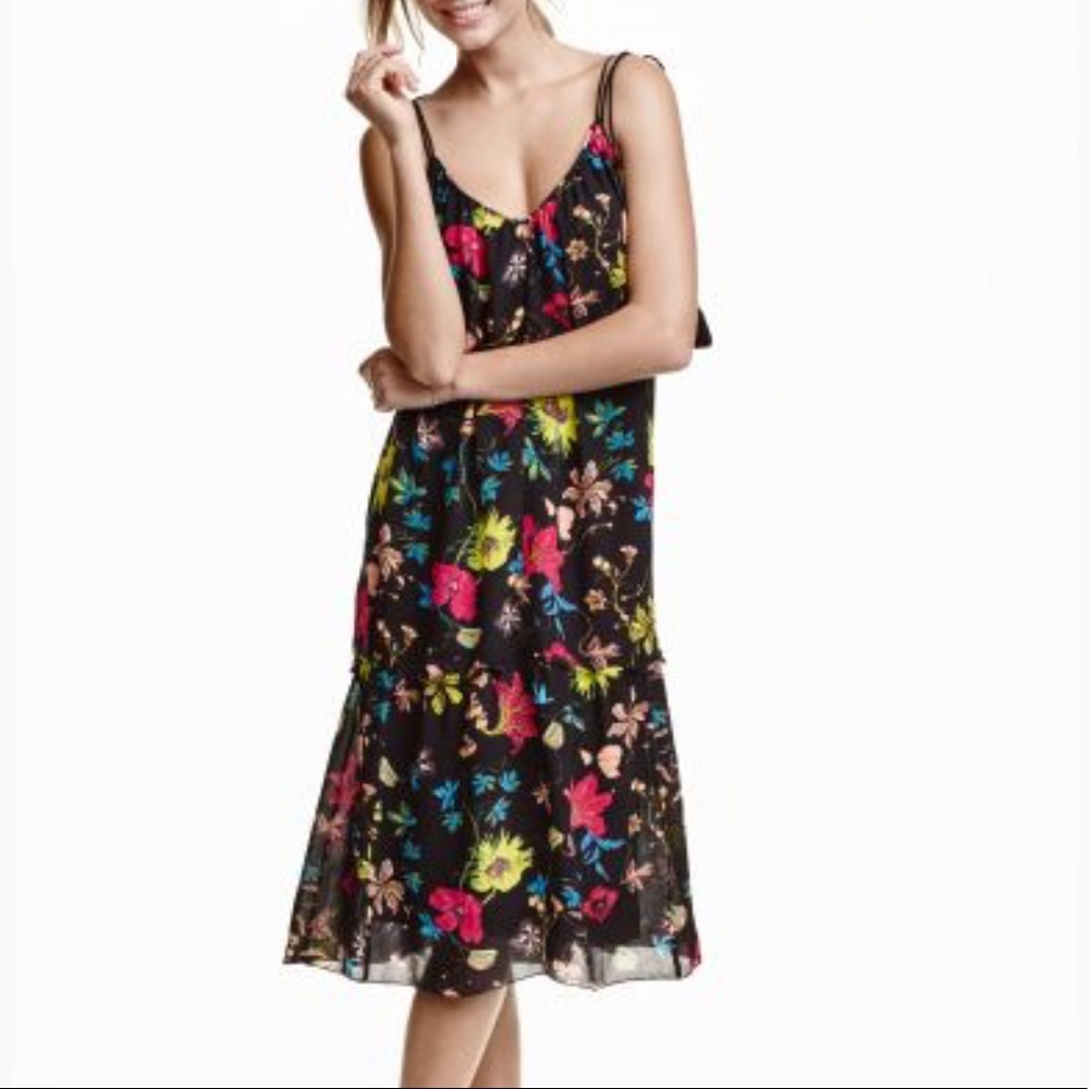 H&M Conscious Floral Chioffon Crepe Midi Dress